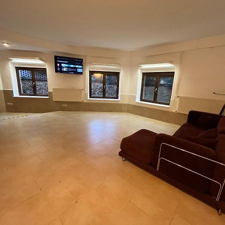 Villa 37B Bed And Breakfast Варшава Екстер'єр фото