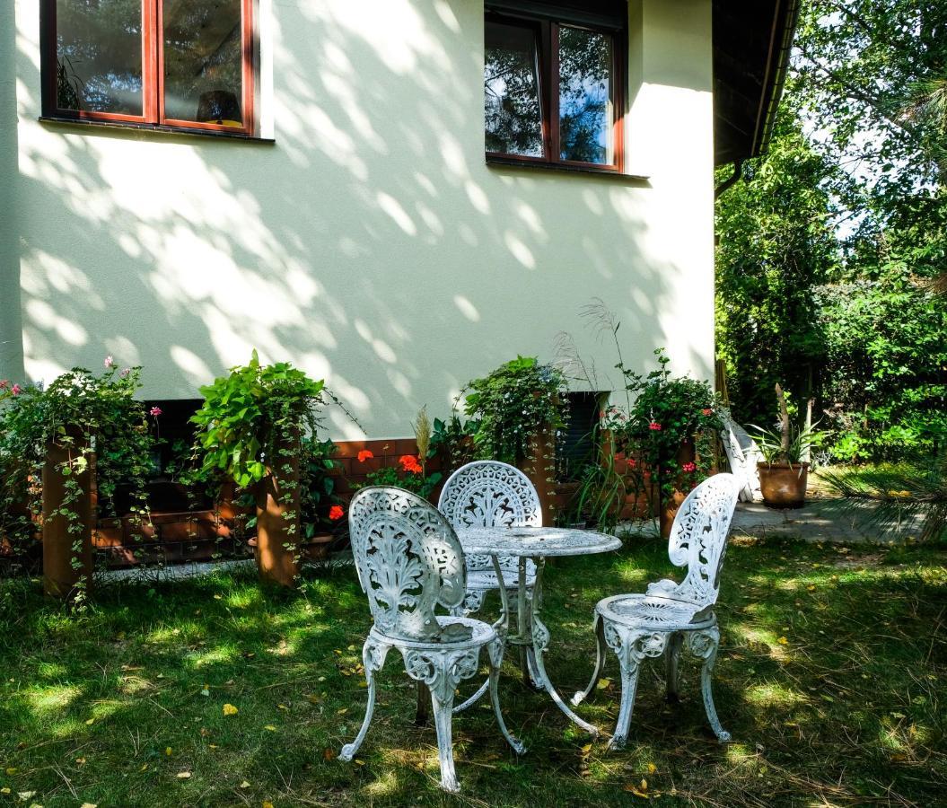 Villa 37B Bed And Breakfast Варшава Екстер'єр фото