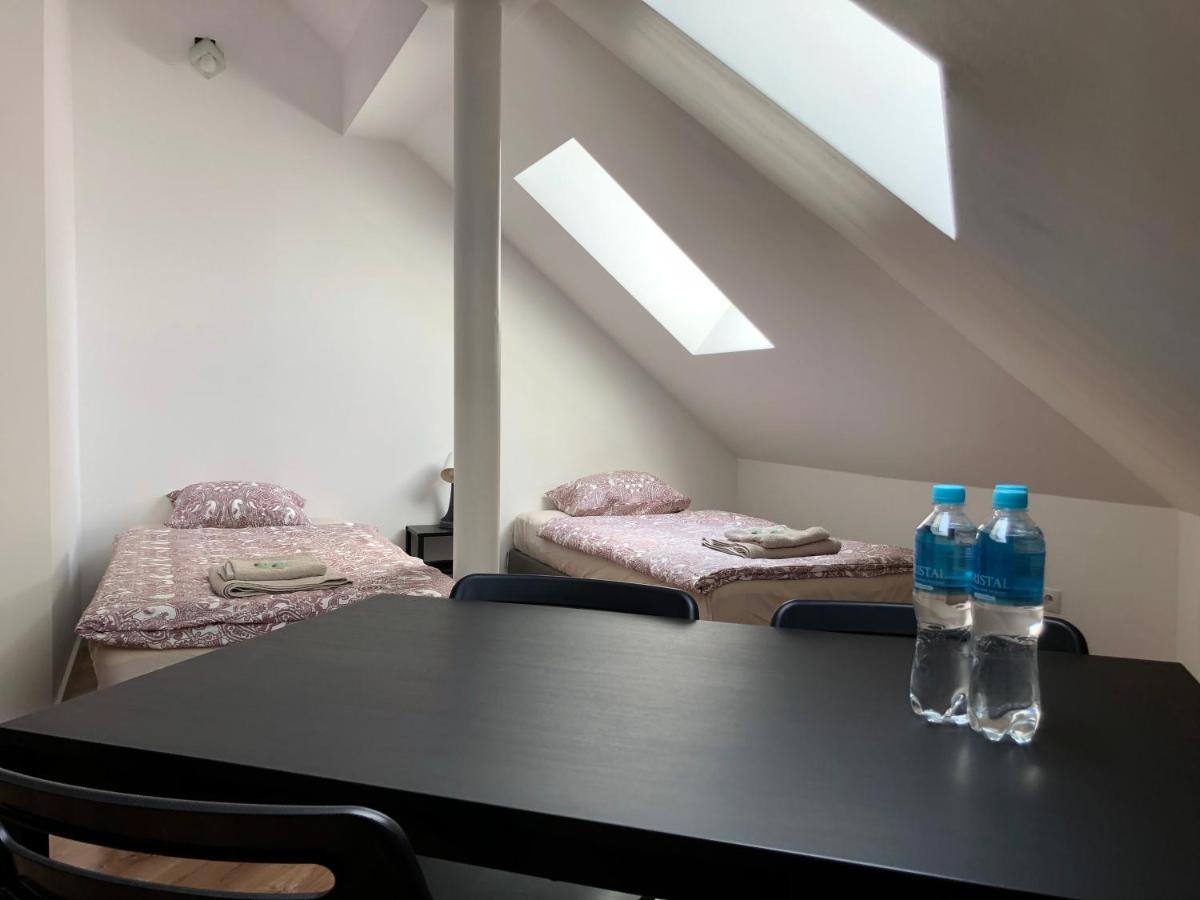 Villa 37B Bed And Breakfast Варшава Екстер'єр фото